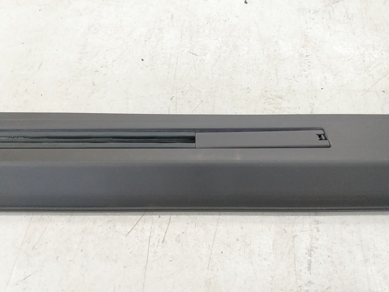 Hummer H3 Right Side Luggage Rack Rail