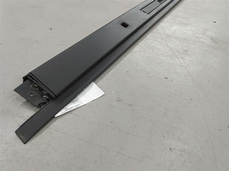 Hummer H3 Right Side Luggage Rack Rail