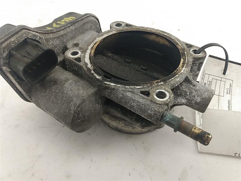 Hummer H3 Throttle Body Assembly