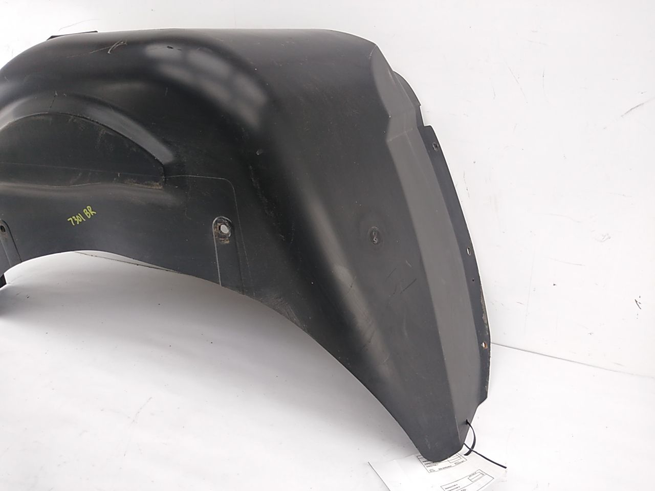 Hummer H3 Rear Right Inner Fender Liner