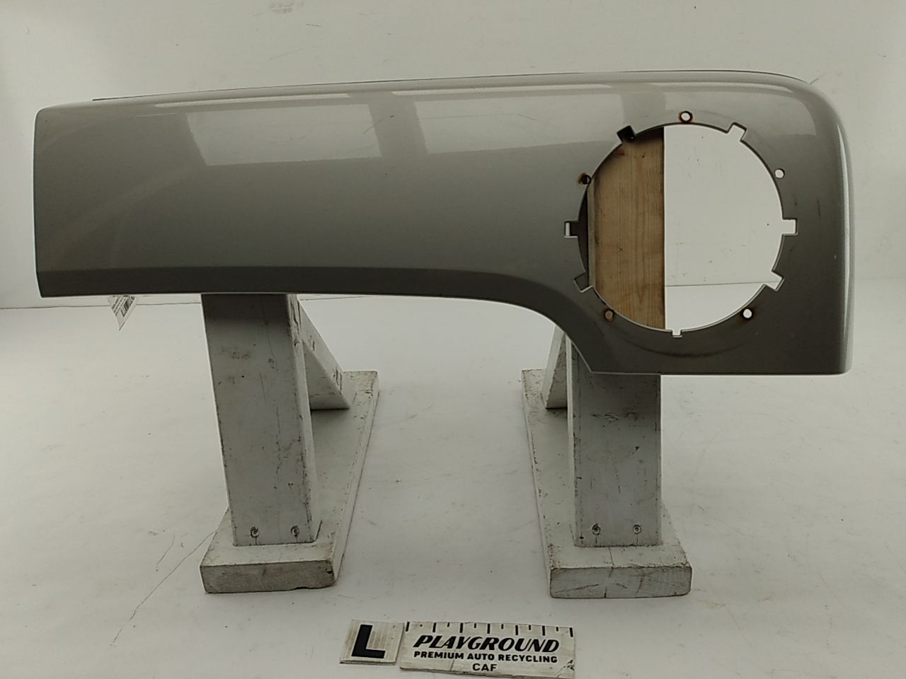 Hummer H3 Rear Left Quarter Moulding