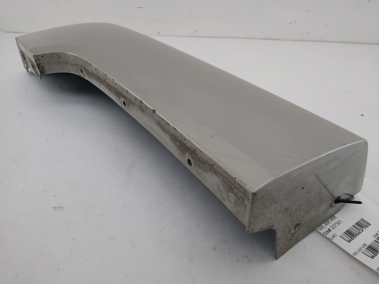 Hummer H3 Rear Right Quarter Moulding