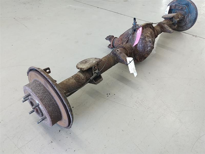 Hummer H3 Rear Axle Assembly