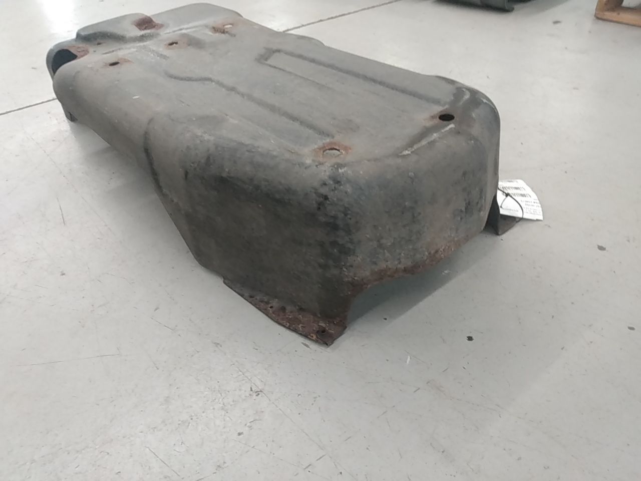 Hummer H3 Underbody Fuel Tank Skid Plate