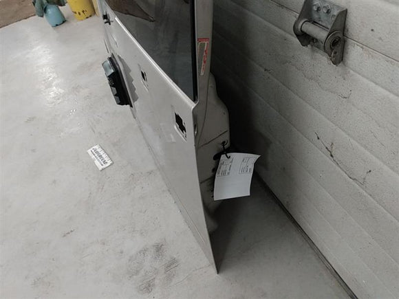 Hummer H3 Rear Tailgate Assembly with Glass