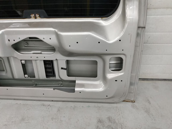 Hummer H3 Rear Tailgate Assembly with Glass