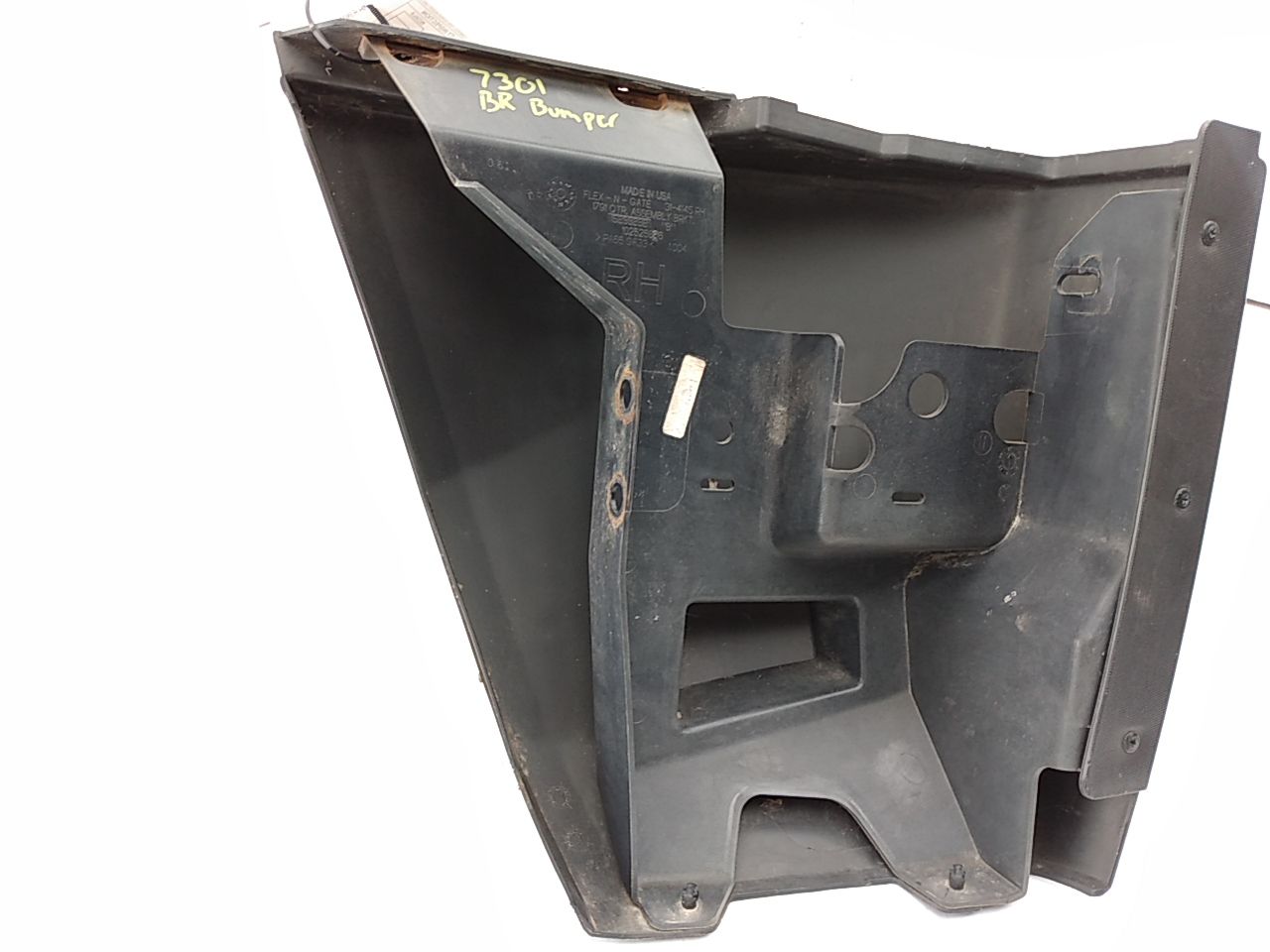 Hummer H3 Rear Right Bumper End Cap