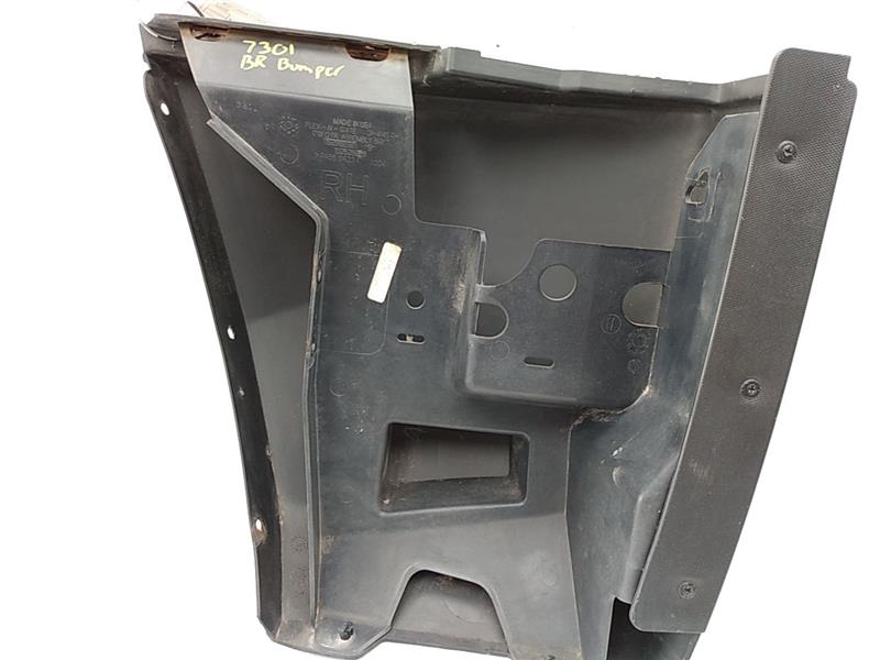 Hummer H3 Rear Right Bumper End Cap