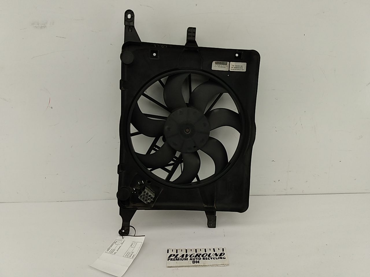 Saturn Sky Radiator Fan Assembly