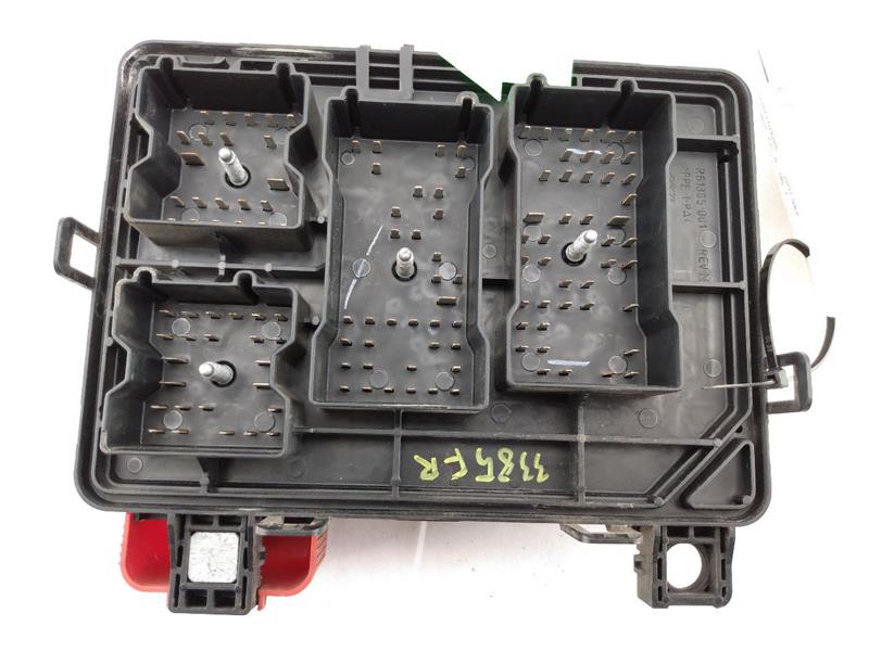 Saturn Sky Engine Bay Fuse Box