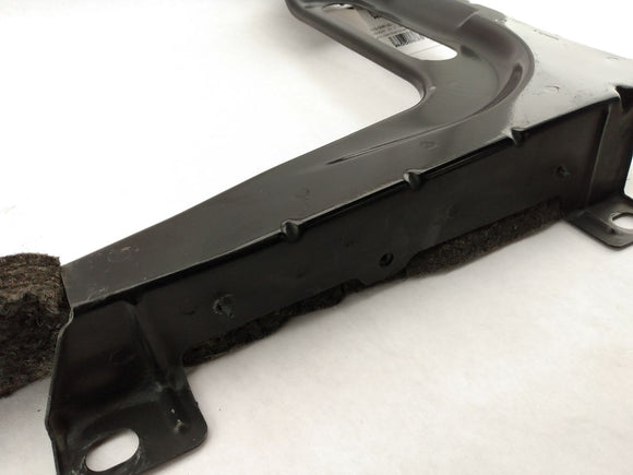 Saturn Sky Front Left Fender Inner Support Bracket