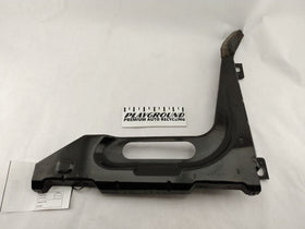 Saturn Sky Front Right Fender Inner Support Bracket