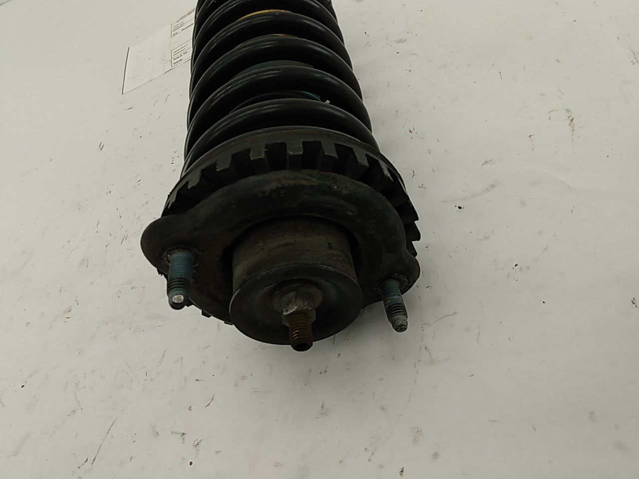 Saturn Sky Front Right Strut Assembly