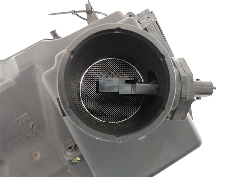 Volvo C30 Air Filter Housing W/ Mass Airflow Sensor