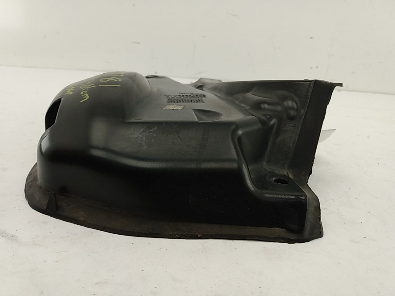 Volvo C30 Lower Wiper Cover