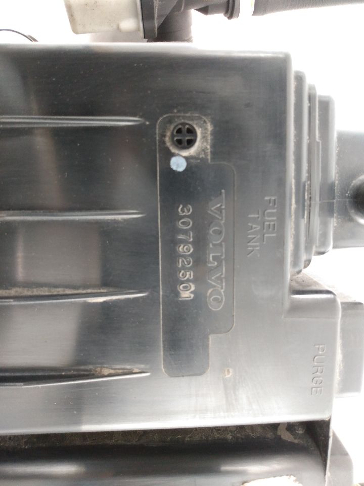 Volvo C30 Fuel Vapor Charcoal Canister | Playground PAR
