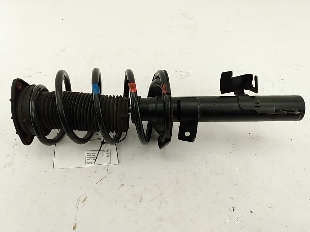 Volvo C30 Front Left Strut Assembly - 0