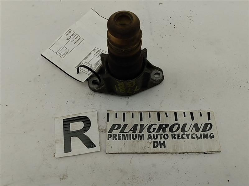 Volvo C30 Rear Right Shock Mount