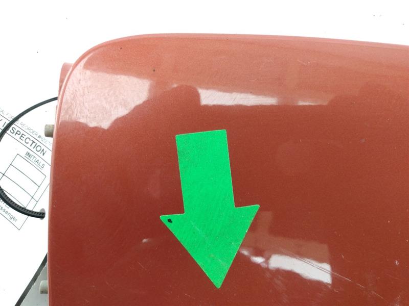 Volvo C30 Fuel Filler Door