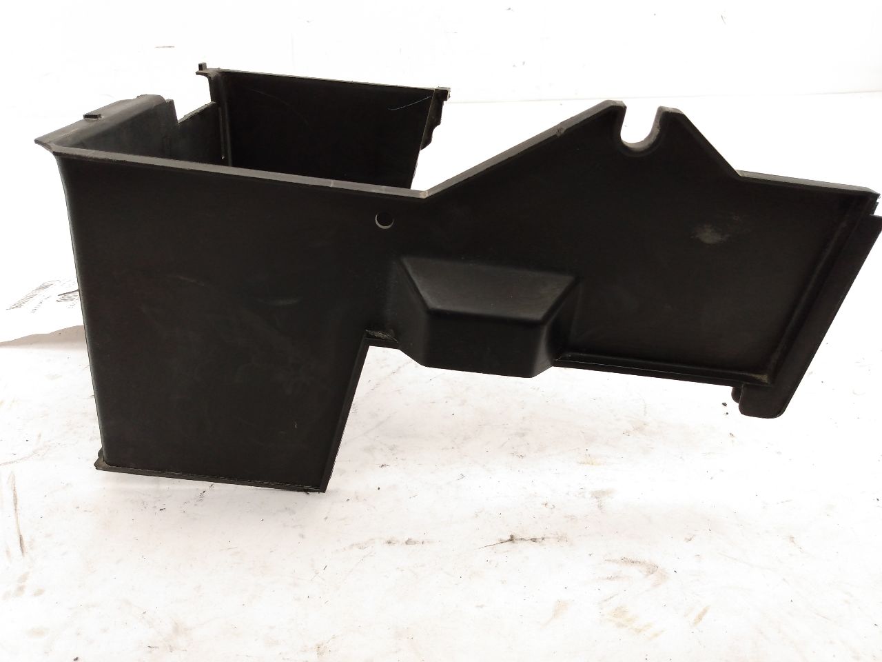 Volvo C30 Front Battery Tray Trim