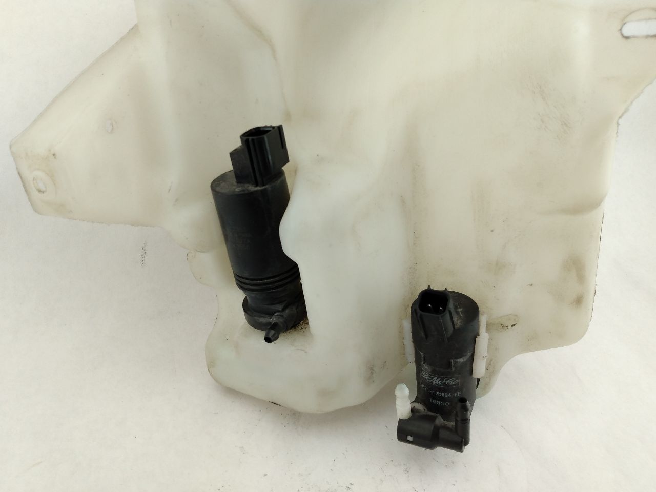 Volvo C30 Washer Fluid Reservoir