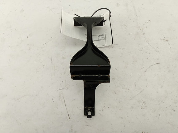 Volvo C30 Battery Hold Down Bracket