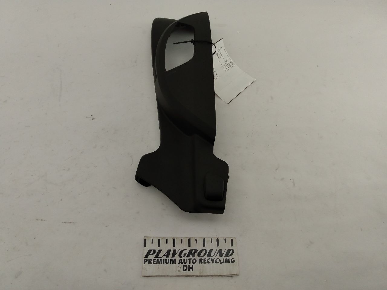 Volvo C30 Front Right Outer Seat Trim