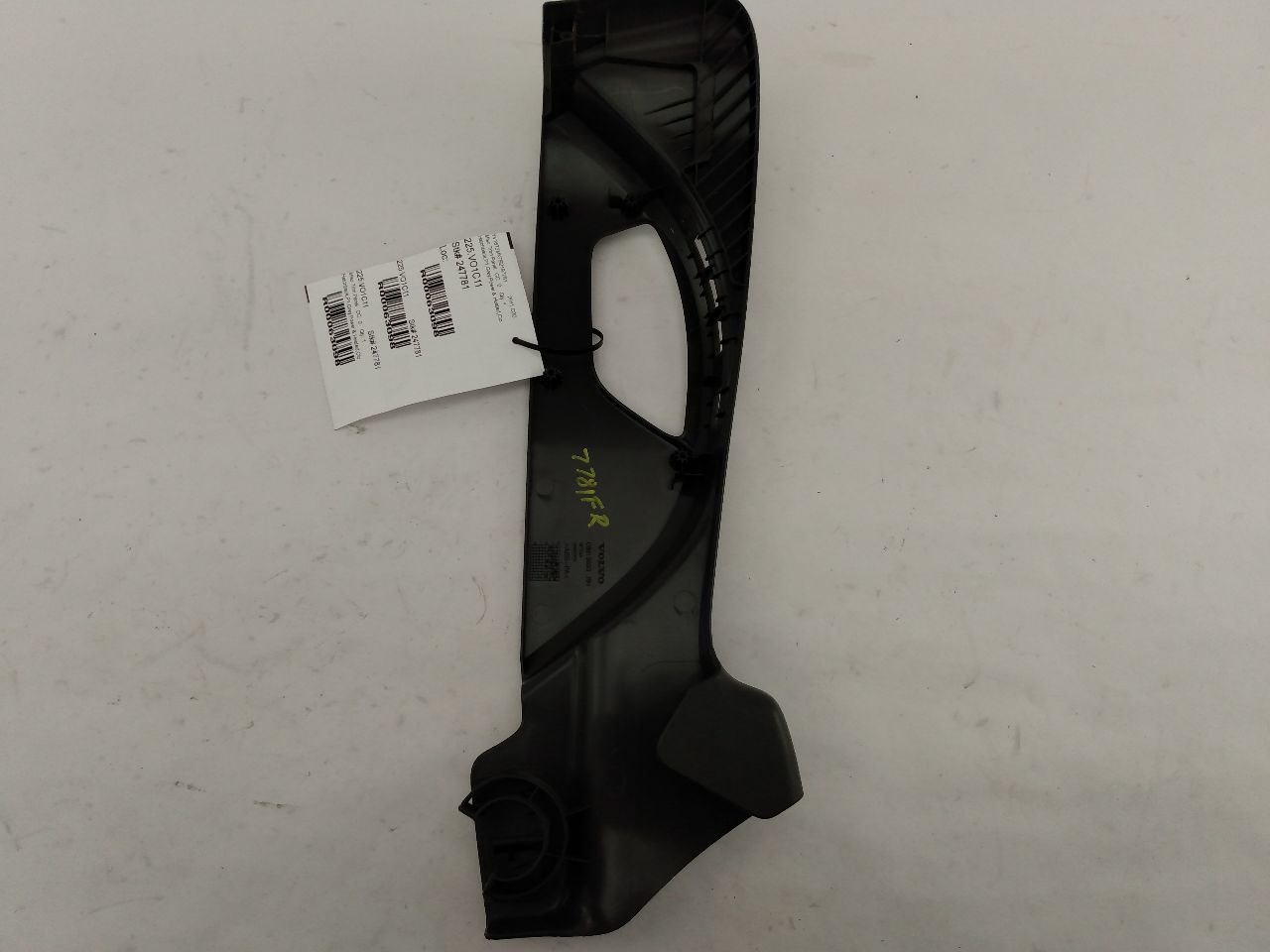 Volvo C30 Front Right Outer Seat Trim