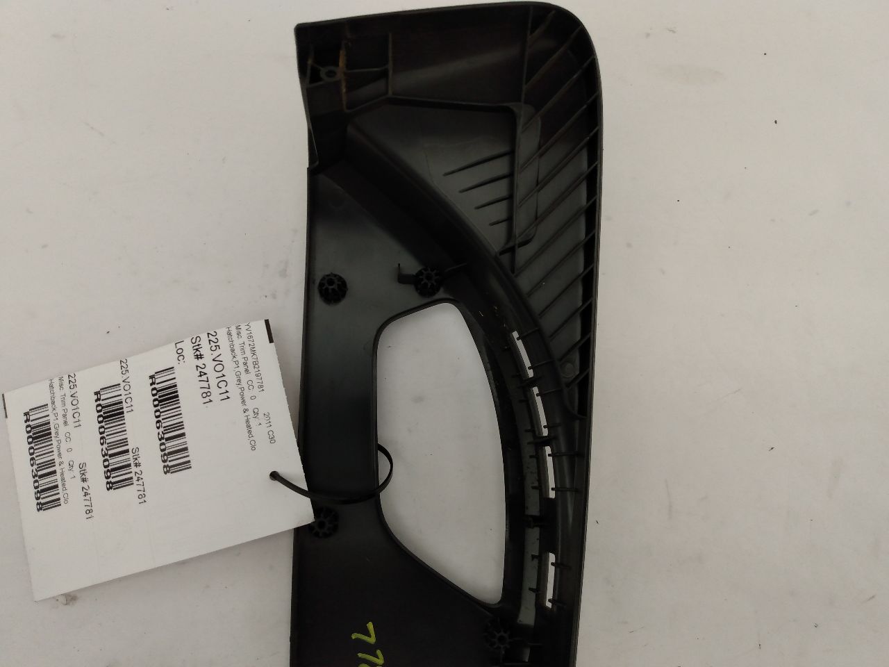 Volvo C30 Front Right Outer Seat Trim