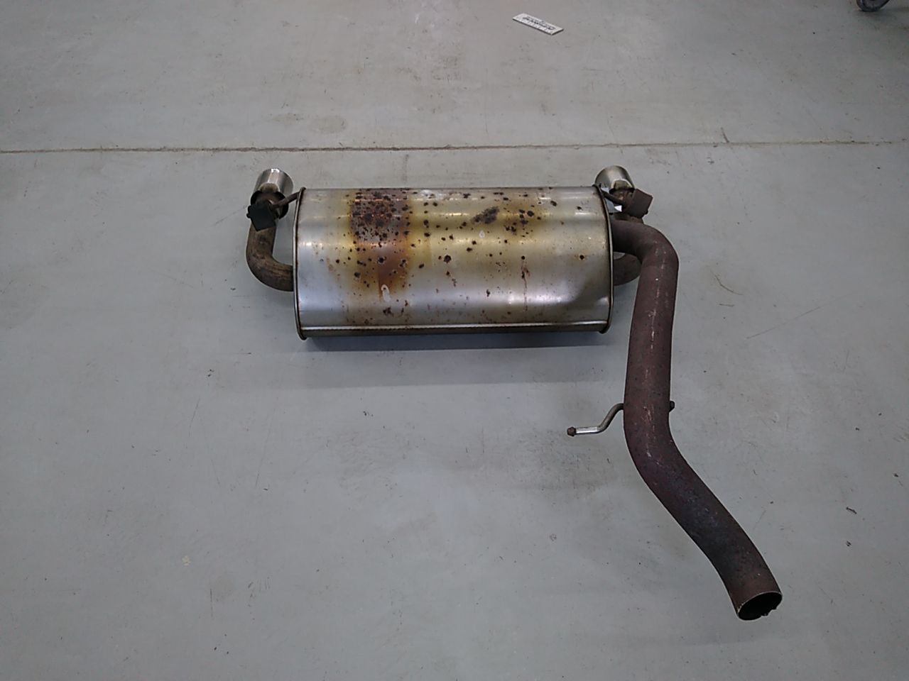 Volvo C30 Muffler