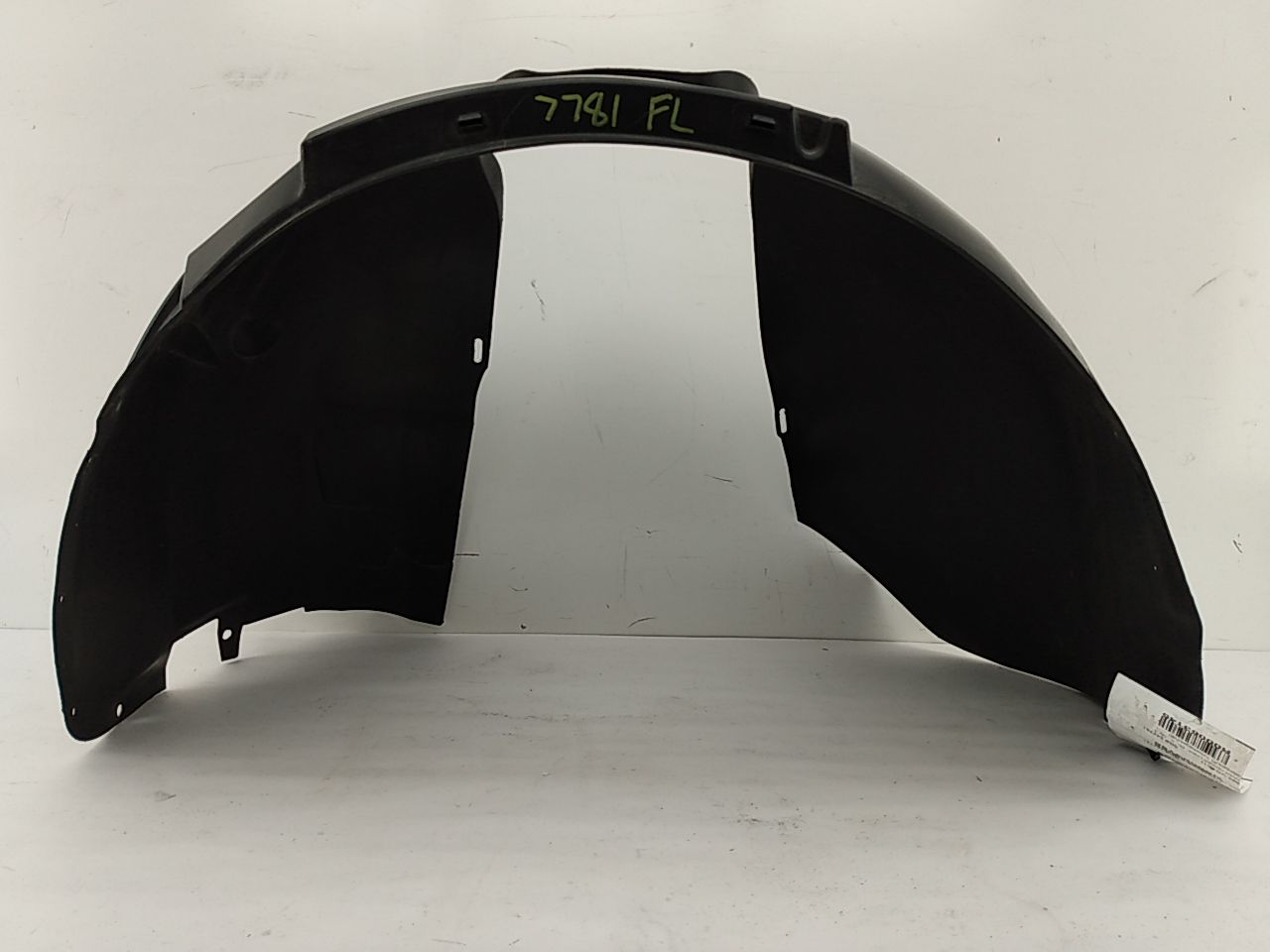 Volvo C30 Front Left Inner Fender Liner - 0