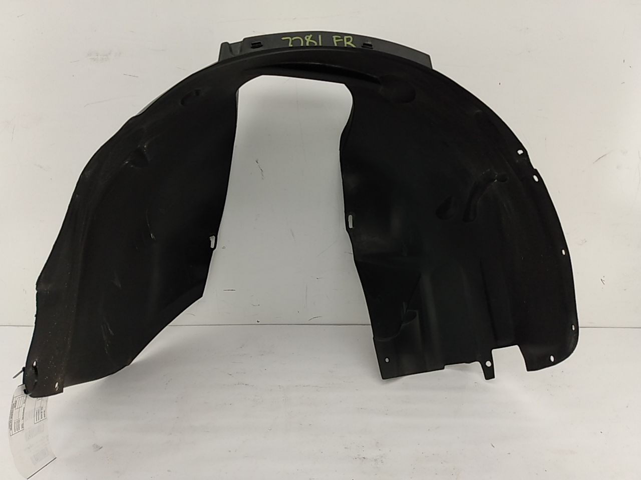 Volvo C30 Front Right Inner Fender Liner - 0