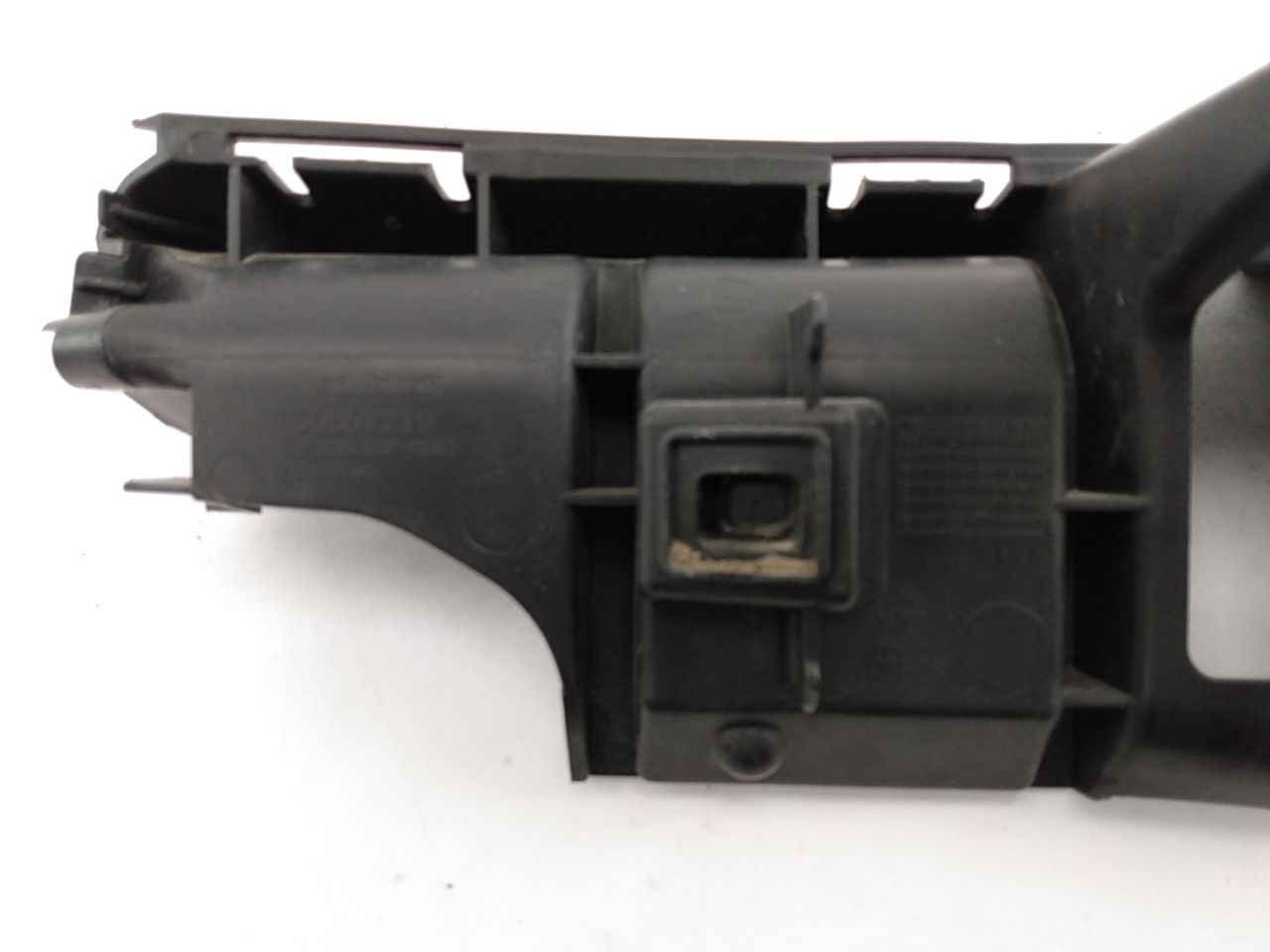 Volvo C30 Rear Right Inner Bumper Bracket