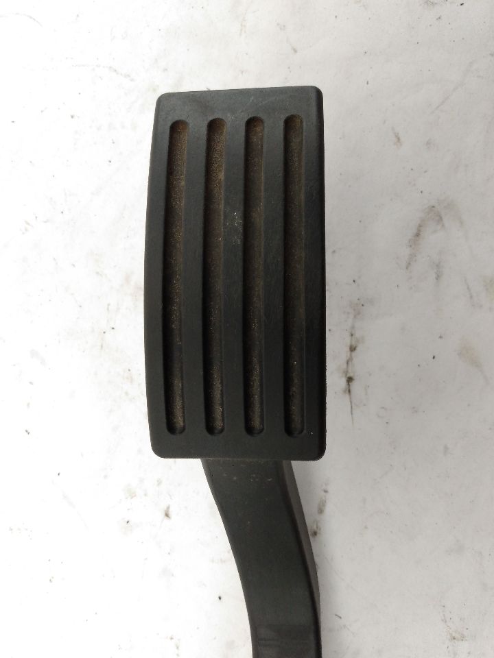 Volvo C30 Accelerator Pedal