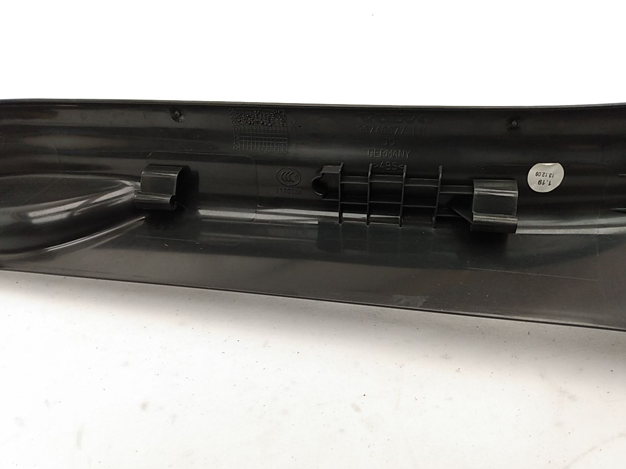 Volvo C30 Front Left Interior Door Sill Trim