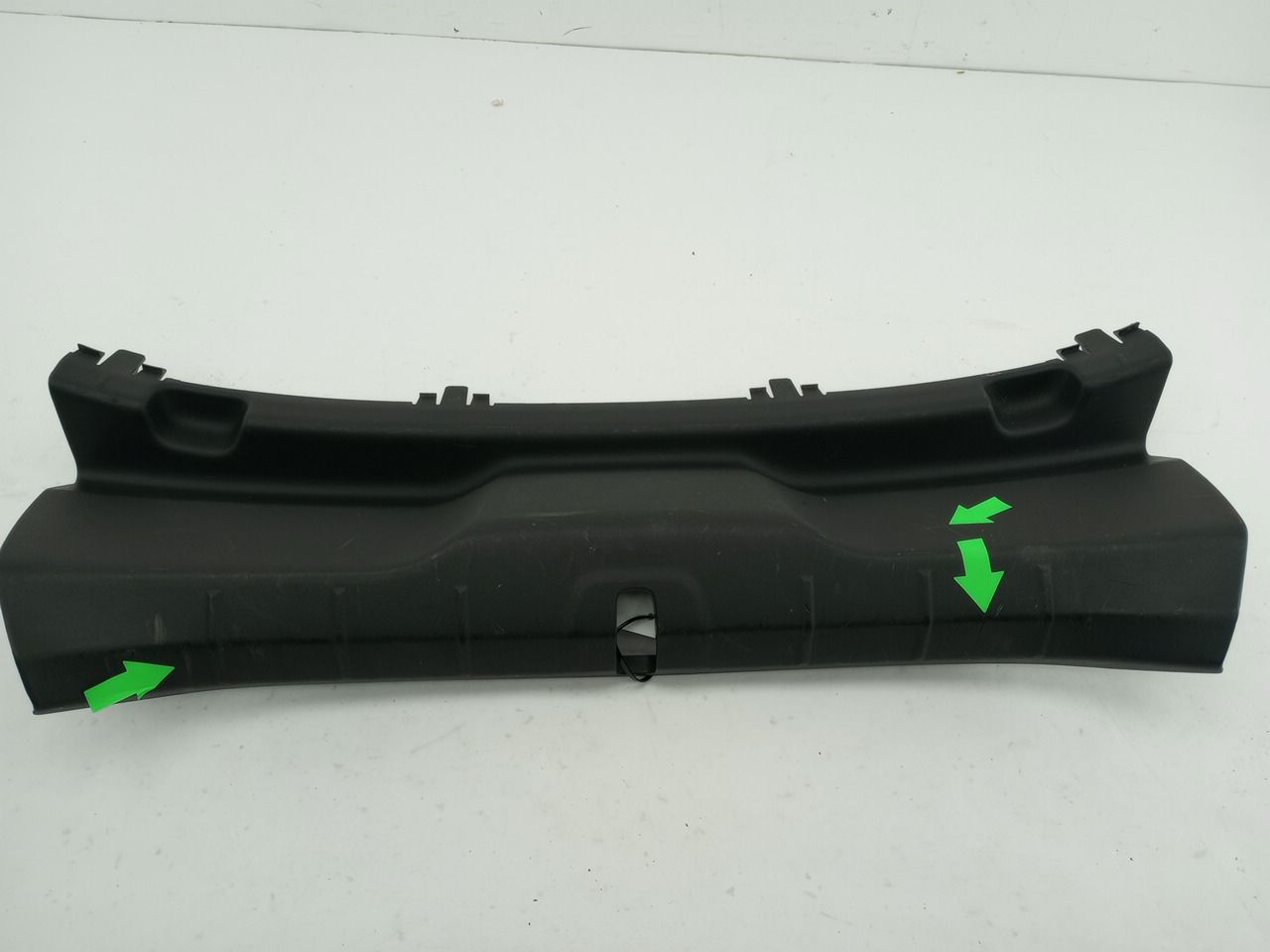 Volvo C30 Trunk Sill Trim Panel - 0