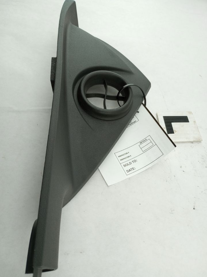 Volvo C30 Dash End Cap Set