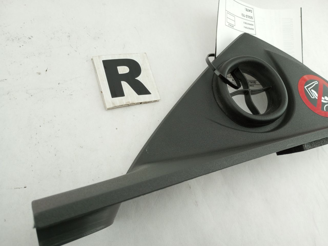 Volvo C30 Dash End Cap Set