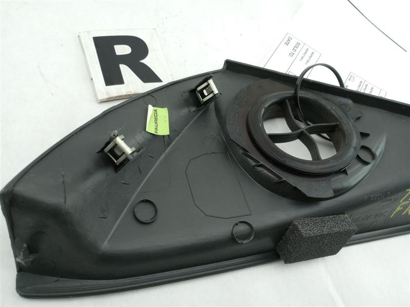 Volvo C30 Dash End Cap Set