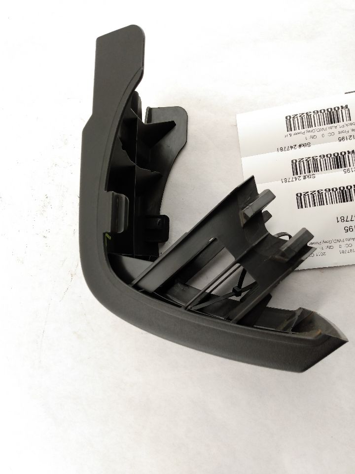 Volvo C30 Center Console Rear Trim Panel