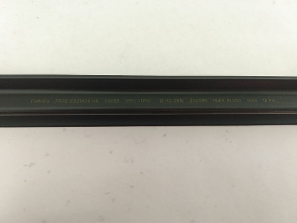 Ford Mustang Front RIght Window Sweep