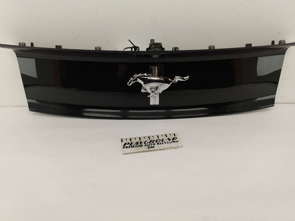 Ford Mustang Trunk Moulding W/ Backup Camera