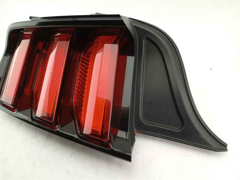 Ford Mustang Rear Left Tail Light Assembly