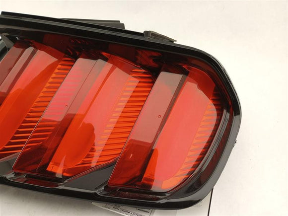 Ford Mustang Rear Right Tail Light Assembly