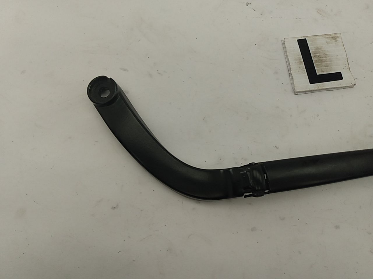 Ford Mustang Windshield Wiper Arm Set