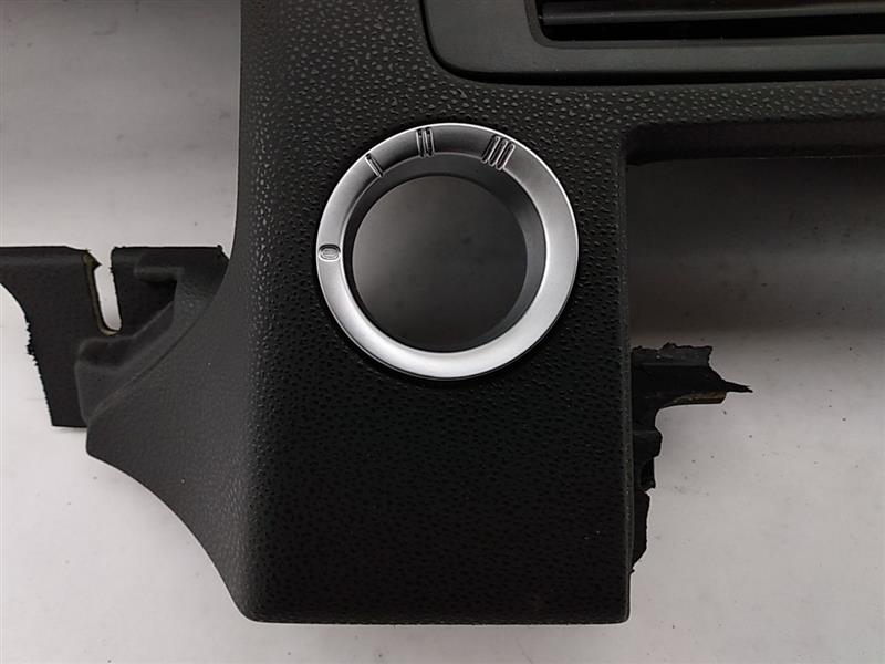 Volvo C30 Upper Dash Pad