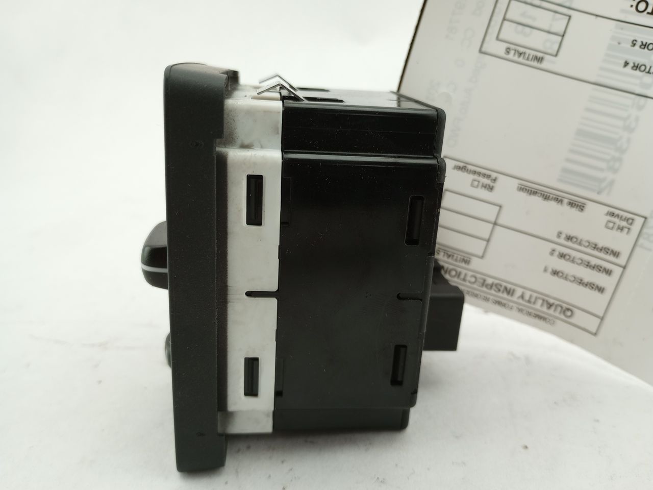 Volvo C30 Headlight Control Switch