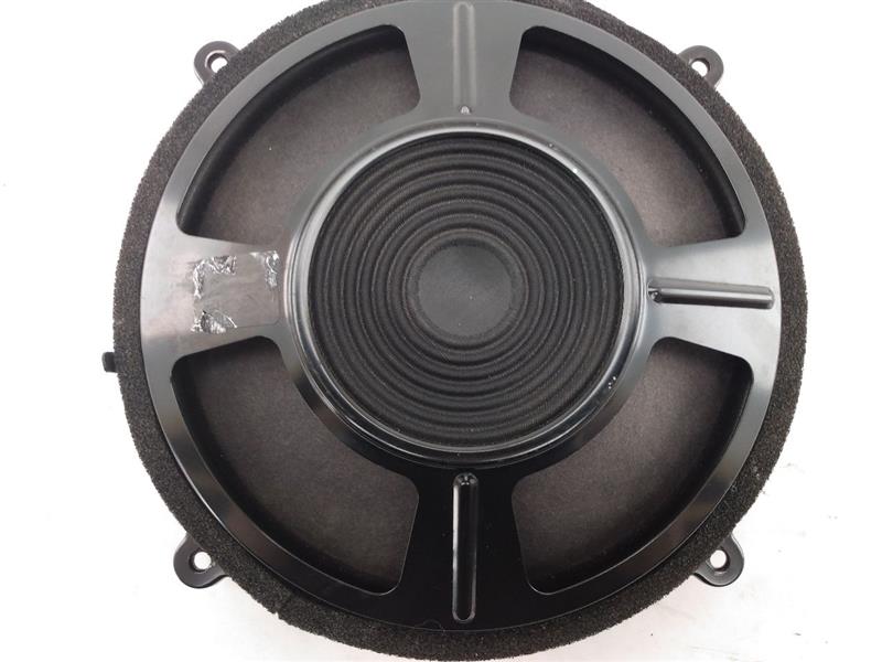 Maserati Quattroporte Bose Subwoofer