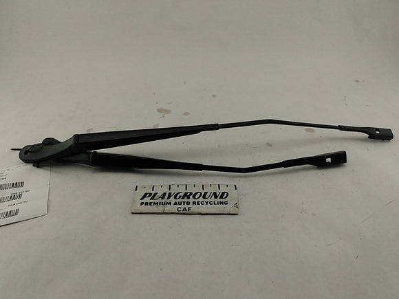 Alfa Romeo Giulia Windsheild Wiper Arm Pair