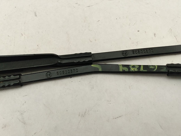 Alfa Romeo Giulia Windsheild Wiper Arm Pair